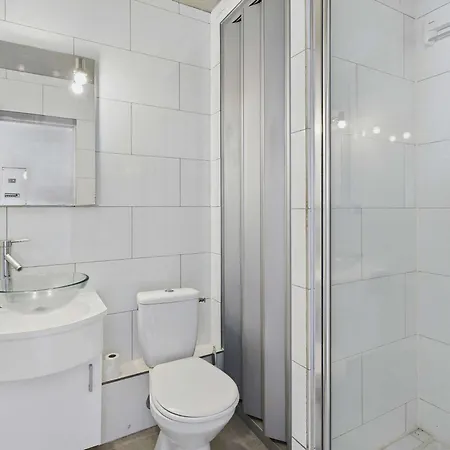 2 Pieces En Front De Mer, Acces Direct, Proche Commerces