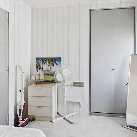 Apartment 2 Pieces En Front De Mer, Acces Direct, Proche Commerces