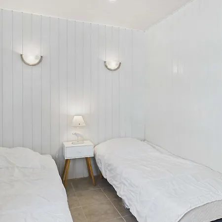 2 Pieces En Front De Mer, Acces Direct, Proche Commerces - Fr-1-423-318 Apartment Le Grau-d'Agde